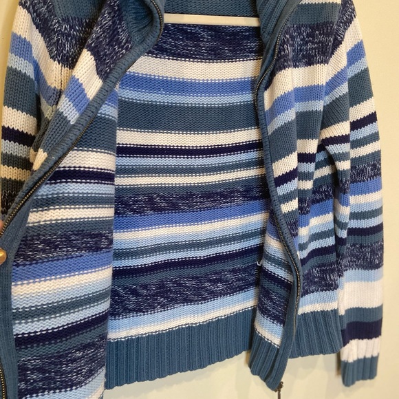 Ciera& Co Zip Up Blue Striped Cardigan. - Picture 6 of 9